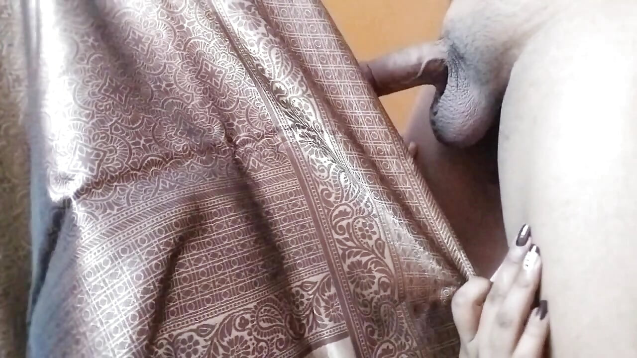 Hot Indian Bahu ki Chikni Chut me Father-in-law ne apna mota lauda dal ke chut ka bhosda bana diya