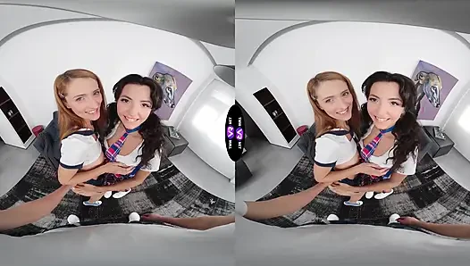 Mini mitzi lucianna luci'yi üçlü striptiz ve çifte oral seks eğlencesi için davet ediyor - tmwvrnet