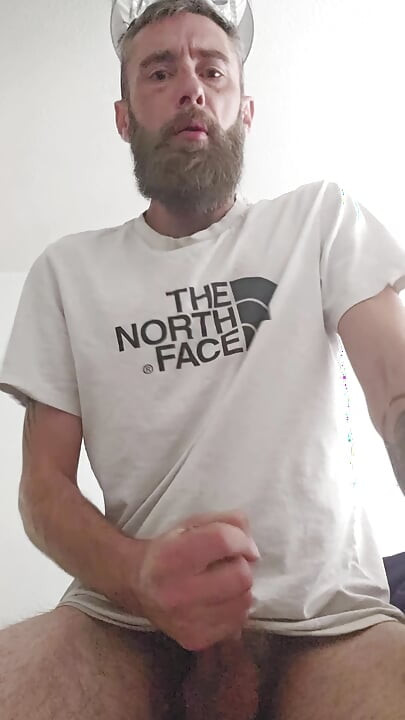 Masturbating my big dick