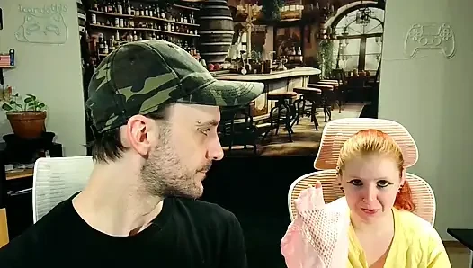İstek Listesi Hediyeleri 10 - Famstar açık Pembe File Iç Çamaşırı Kutularını açıp Mastürbasyon Yapıyor