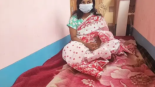 Viral sexy video of a Bangladeshi woman getting scolded by her stepbrother after showing him her saree look.