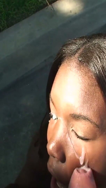 Black African Fuck in the Car | Clip 1