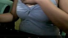 Roslyn philipina villogó mellbimbók skype-on