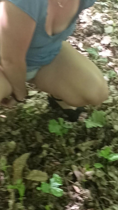 Jade takes a little wood break