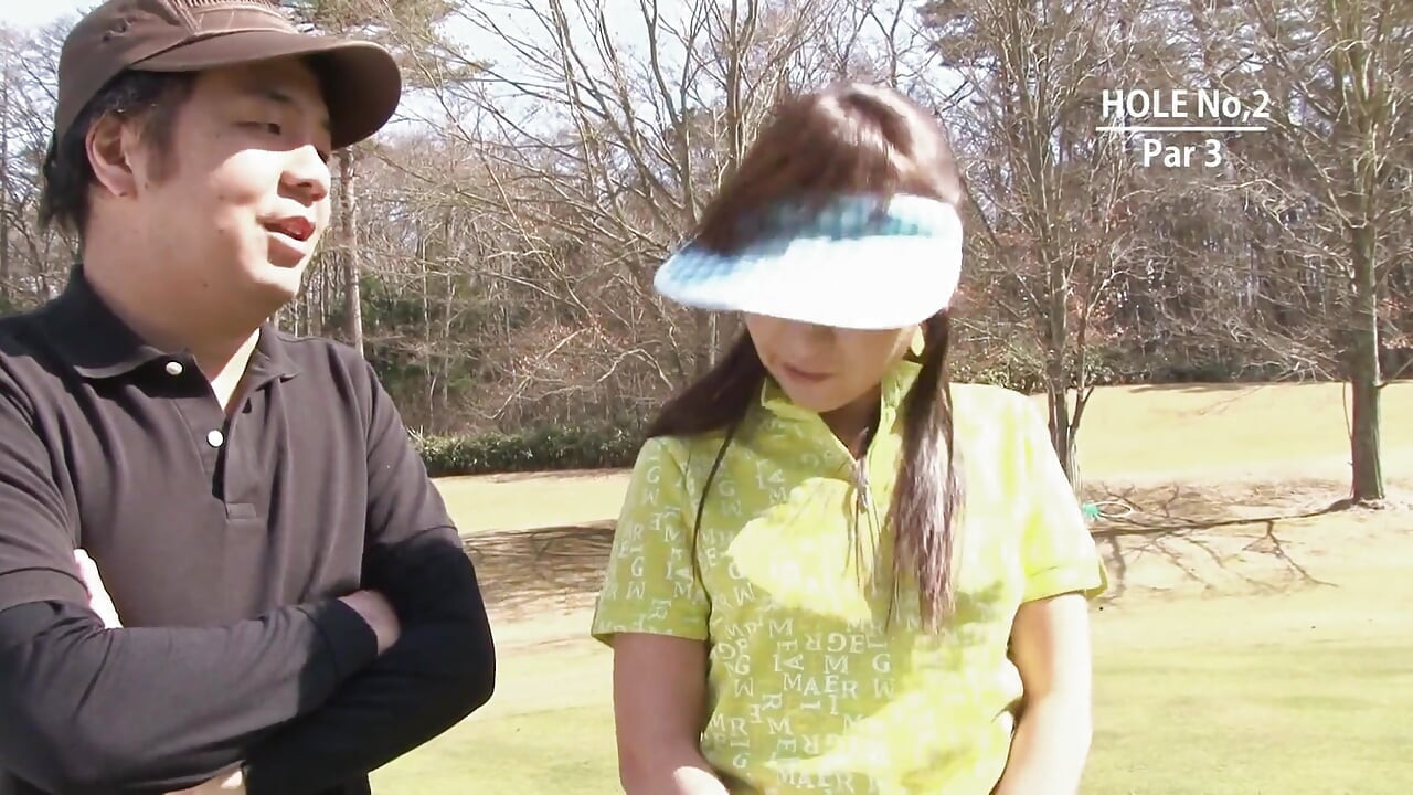 Golfing lessons in exchange for a couple of cumshots
