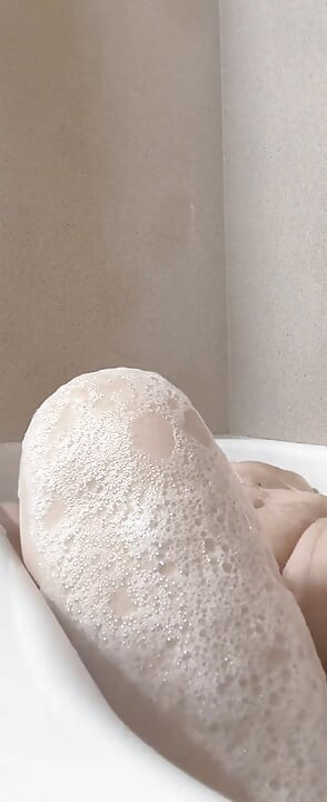 Things Get Dirty in the Tub as She Cleans She Rubs