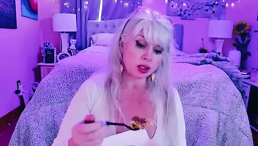 Мексиканская пицца: Taco Bell Mukbang, вот она