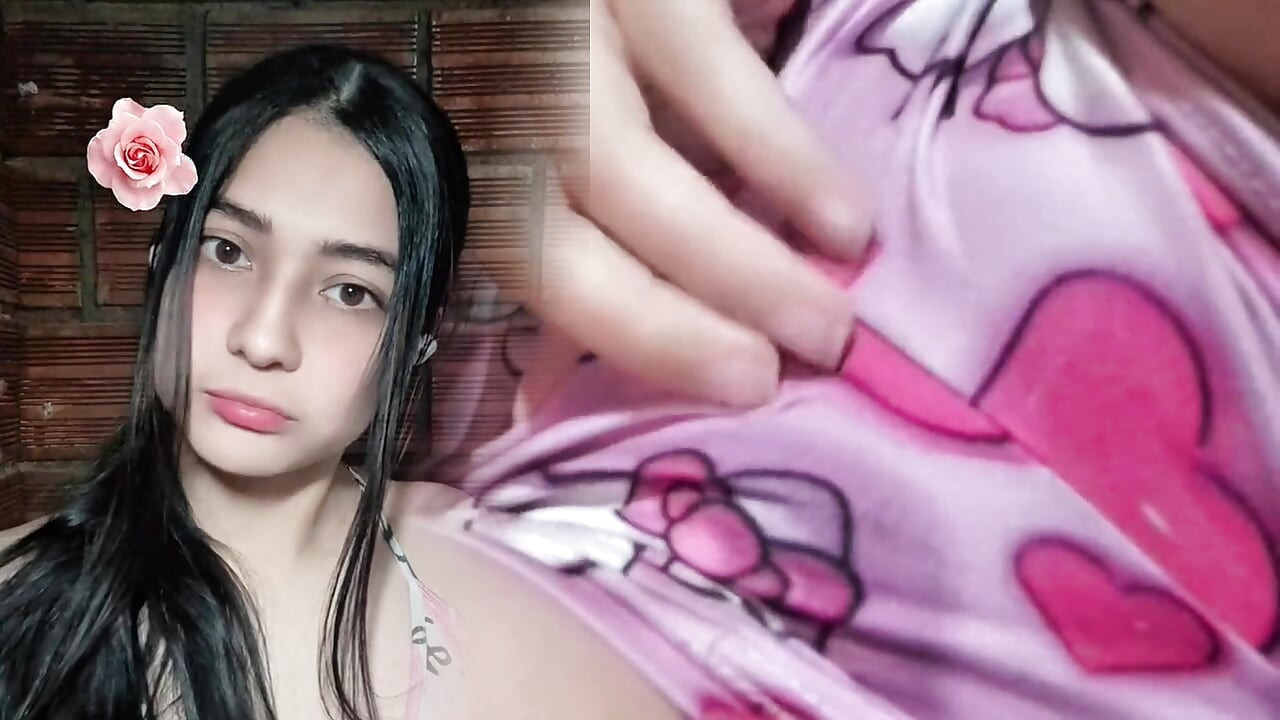 I love how I masturbate on video call with a fan