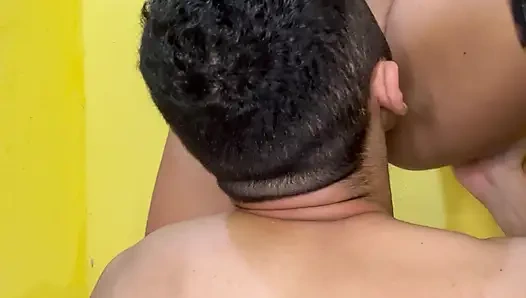 Моя матка болит, я все еще наслаждаюсь этим