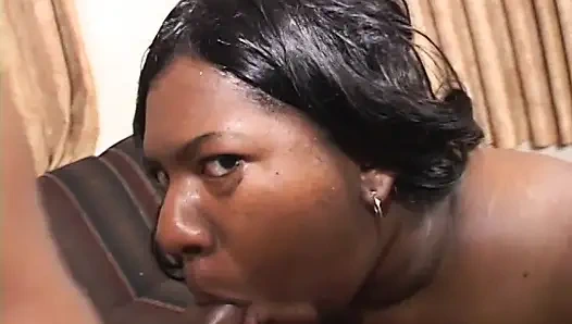 Dwayne Cumminz Banges Plump Ebony Hottie Nomi on the Sofa
