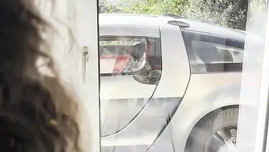 Die tür kaum hinter valentina nappi geschlossen und sie wurde bereits gefickt