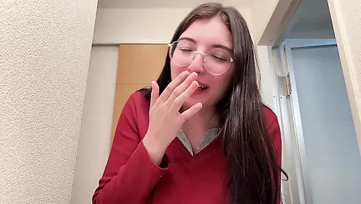 SPH: Studentin aus deinem Kurs macht dich zu ihrem cuckold