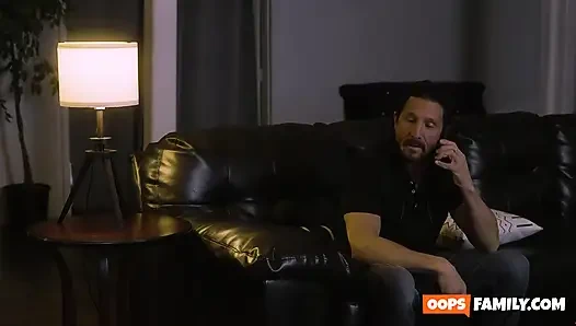 Gecikmeli bir varış ve seks dolu bir buluşma - en ateşli 4k gonzo pornosu!