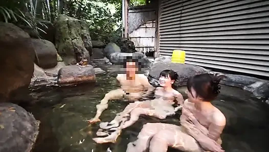 A070B08 Эта жена Saseko в этой атмосфере! Число опытных людей растет до двузначных цифр после вступления в брак