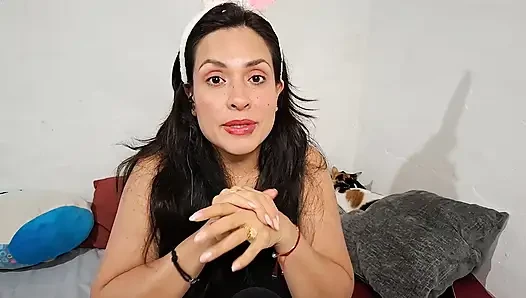ASMR RELAXING FACIAL CLEANSING (ROLEPLAY IN SPANISH)