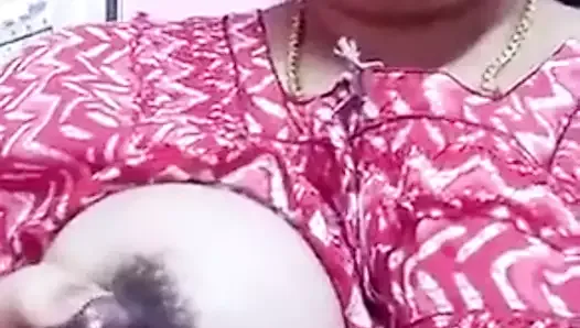 Bhabhi milky boobs