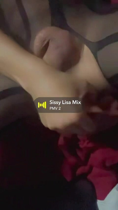 Sissy Lisa playing xx