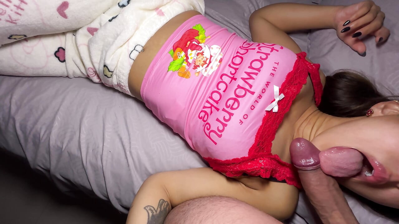 My new stepdaughter in tight pajamas always leaves her bedroom door open