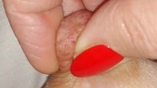 Rode nagels en tepels