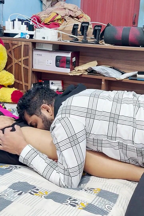Malayali Boss Girl Feet Massage by Boy Staff