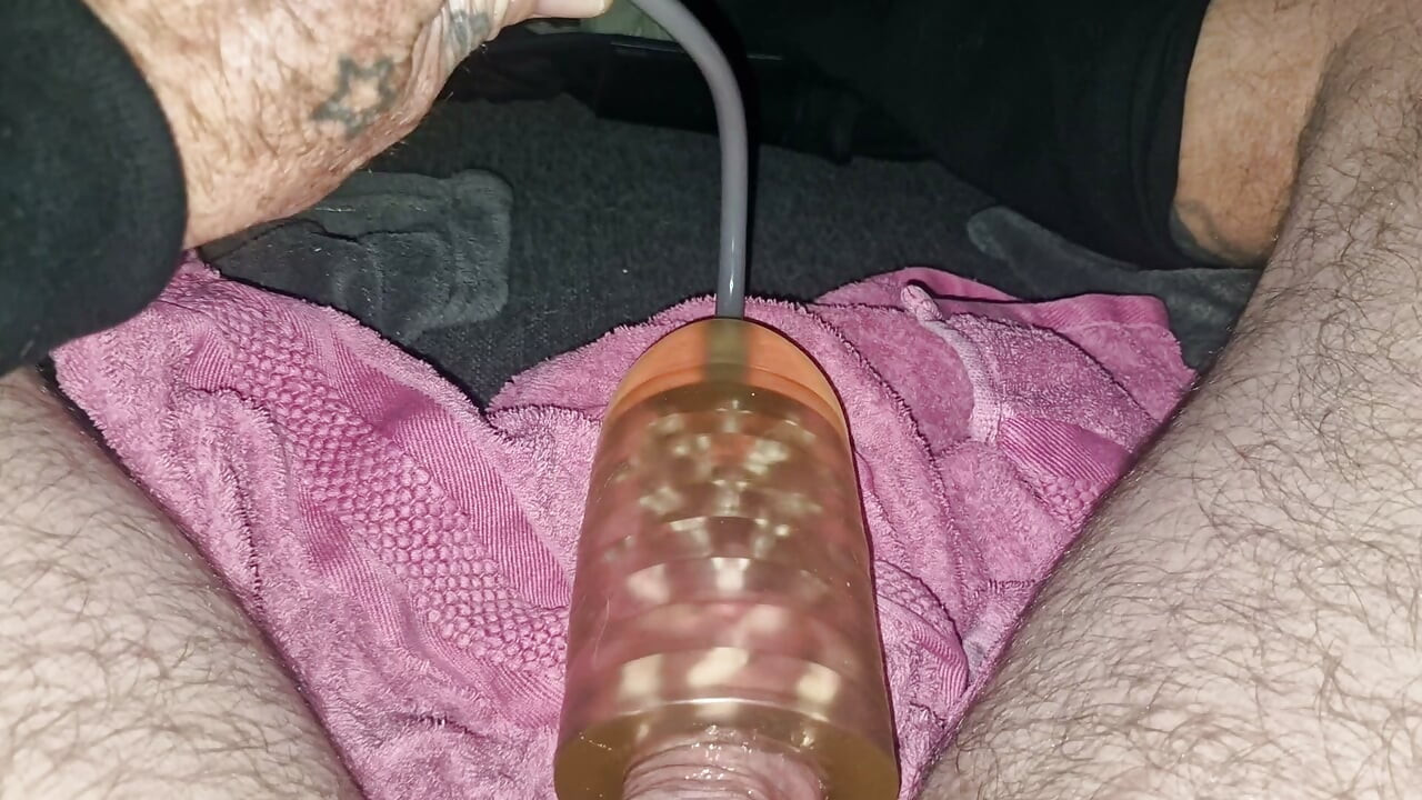 Sucking machine