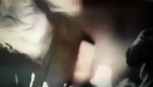 Karlie Simon kleidet sich wie früher