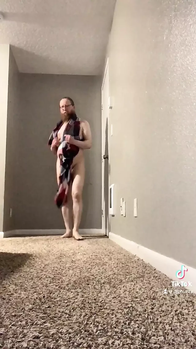 TikTok performance of The Wall side D