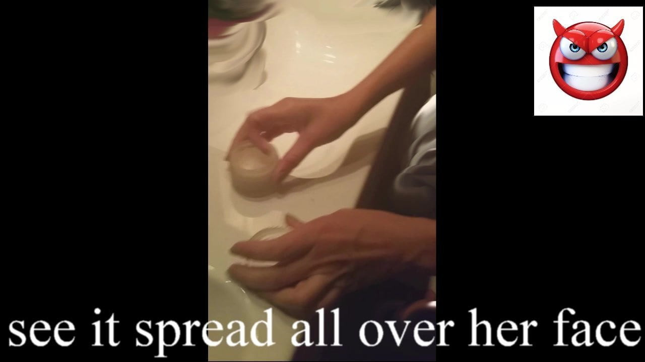 fill the pot with cream and see it spread all over his face2