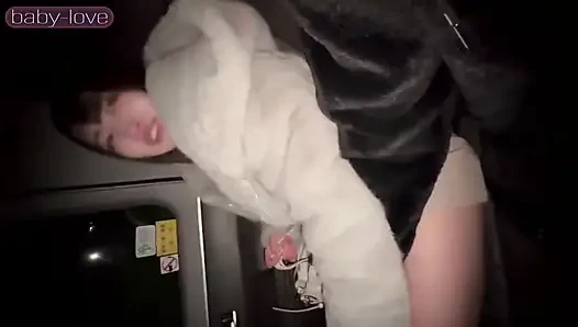 Late Night Park Encounter a Struggling Girl Gets Drawn Into a Risky Outdoor Experience Ending in Creampie