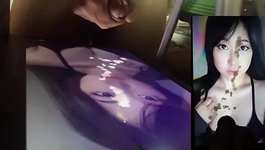 Mandee Asyalı kız boşalıyor