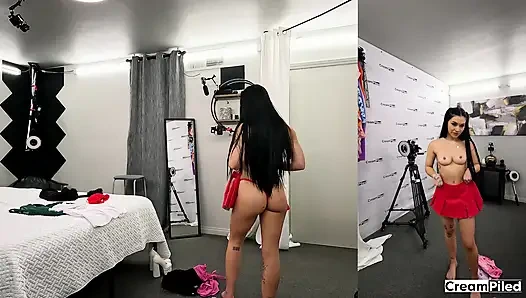 CreamPiled First Look - Delilah