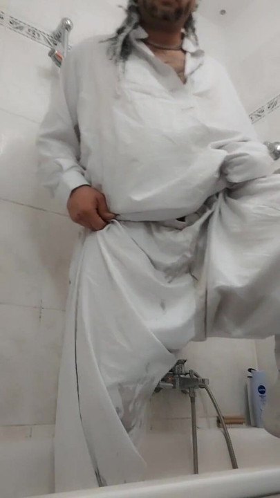 DJ bro and the pissed off white Afghan clothes | Clip 3