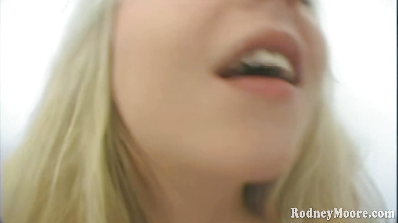 petite blondie aughties hairy girl messy bj