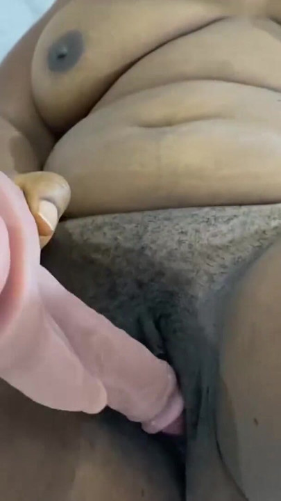 SOLO MASTURBATION WHEN I FEEL IN MY HOUSE | Clip 1