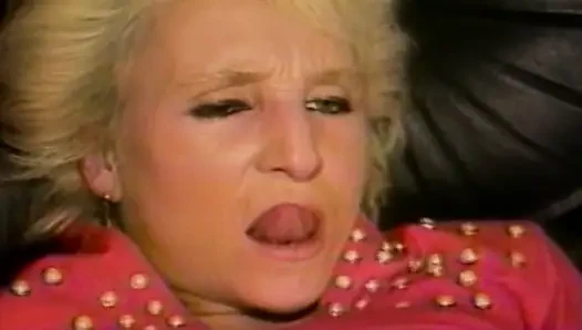 Cock Sucking French Babe Got to Fuck with Big Cock