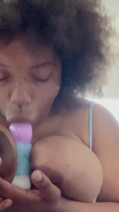 Thrilling moment from "Solo public Ebony Unicorn BoobJob"