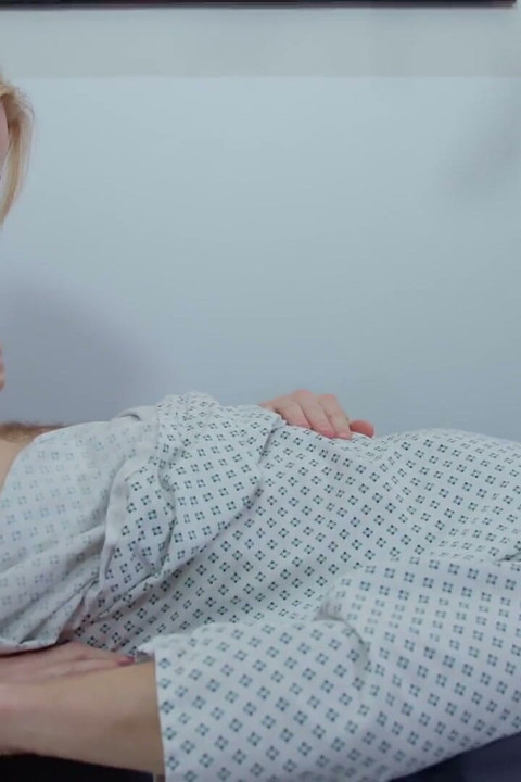 Prenhada - Visita Ao Hospital De Fertilidade De Hunter Johnson Termina Com a Sexy Médica Anna Lynx Sendo Gozada