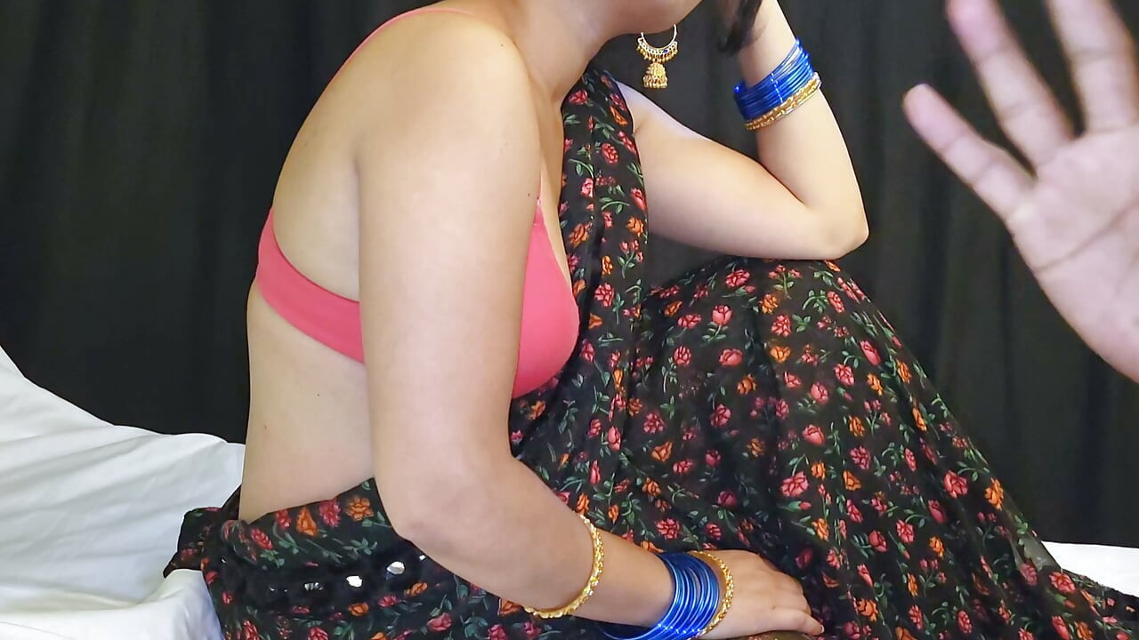 Brother-in-law dirty talk sex with her bhabhi Hindi talking deber fucking bhabhi