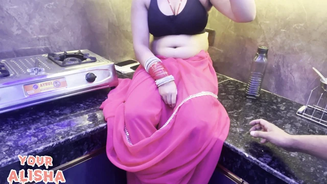 Padosan Chuddakad Aunty Chut Chudai Ka Maja ft. Alisha