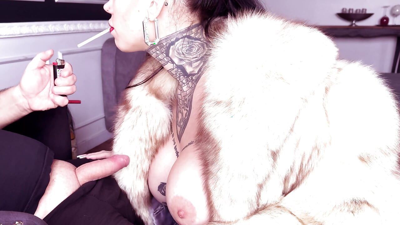 Blowjob with fur and smoker