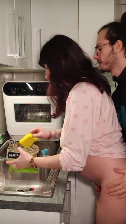 PREGNANT does titjob in the kitchen after WASHING the dishes | Clip 1