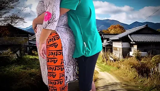 Seks tabu tetangga muslim pantat besar & memek besar teman-teman disetubuhi di jalan desa Mesir!