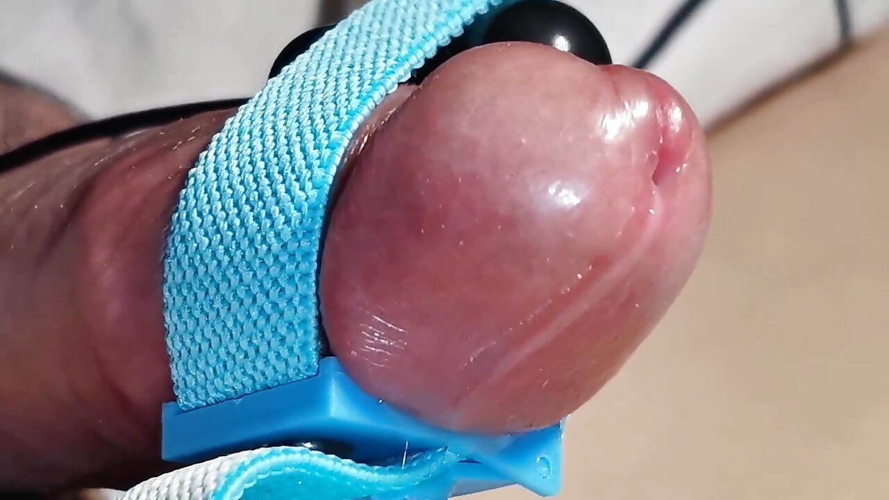 A Powerful Fountain of Hot Sperm After a Long Abstinence!