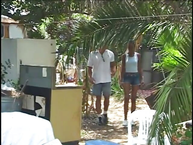 Slut gets jizzed on after sucking guy's cock outside and getting twat banged
