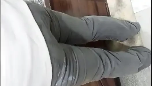 Seksi öğretmen oğlana seks öğretiyor