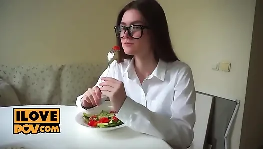Bakış açısı - yarak tüketen minyon kız arkadaş mirari hub