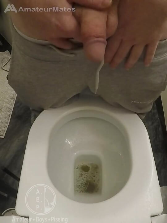 Amateur Boy Caught Pissing at His Friend’s House