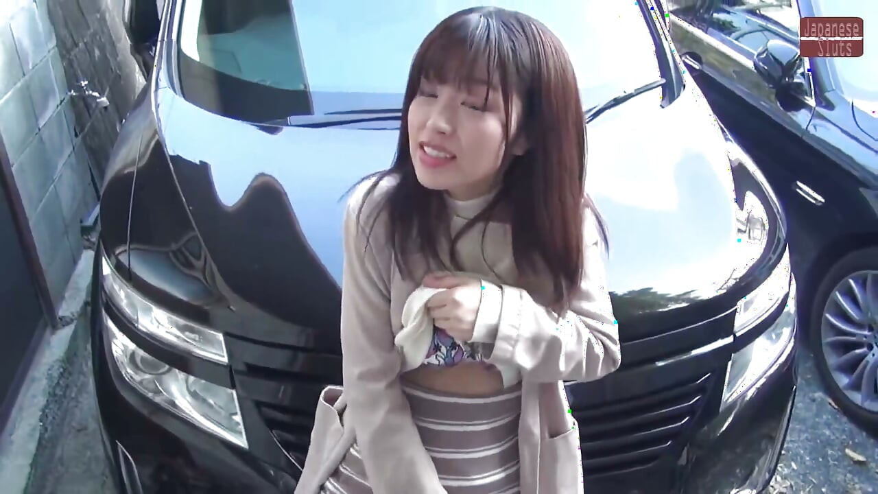 Rika Tsubaki Goes on a Wild Drive Date with a Kinky Guy - Ep1