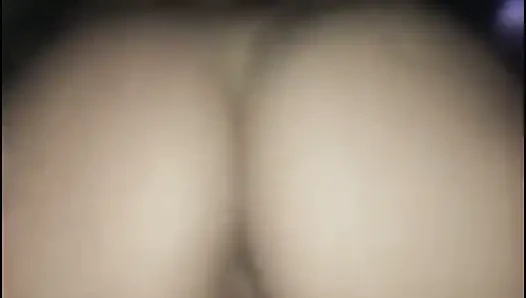 Aku selingkuh dari pacarku sama sahabatnya sendiri