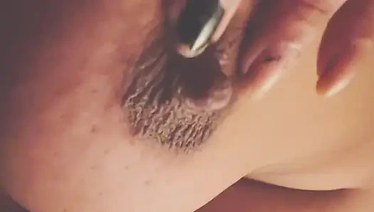 Desi bhabi show her body moaning